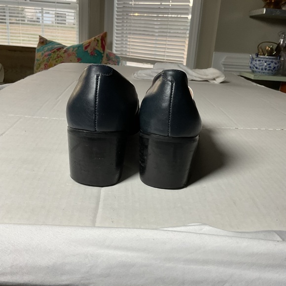 90s Jones New York Black and White loafer with chunky heel - Picture 3 of 7